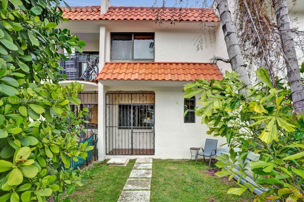 1503 NE 105th St #1-10