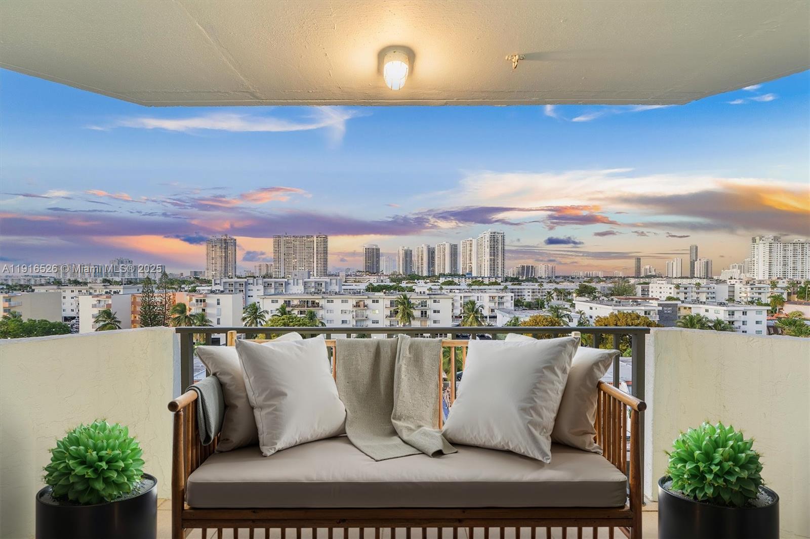 3703 NE 166th St #808 North Miami Beach, FL 33160