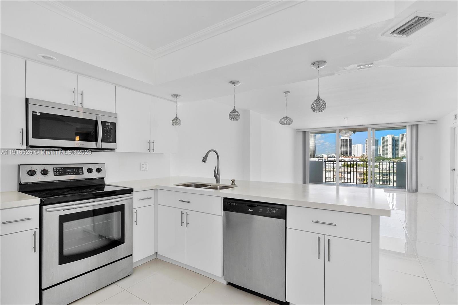 3703 NE 166th St #808 North Miami Beach, FL 33160