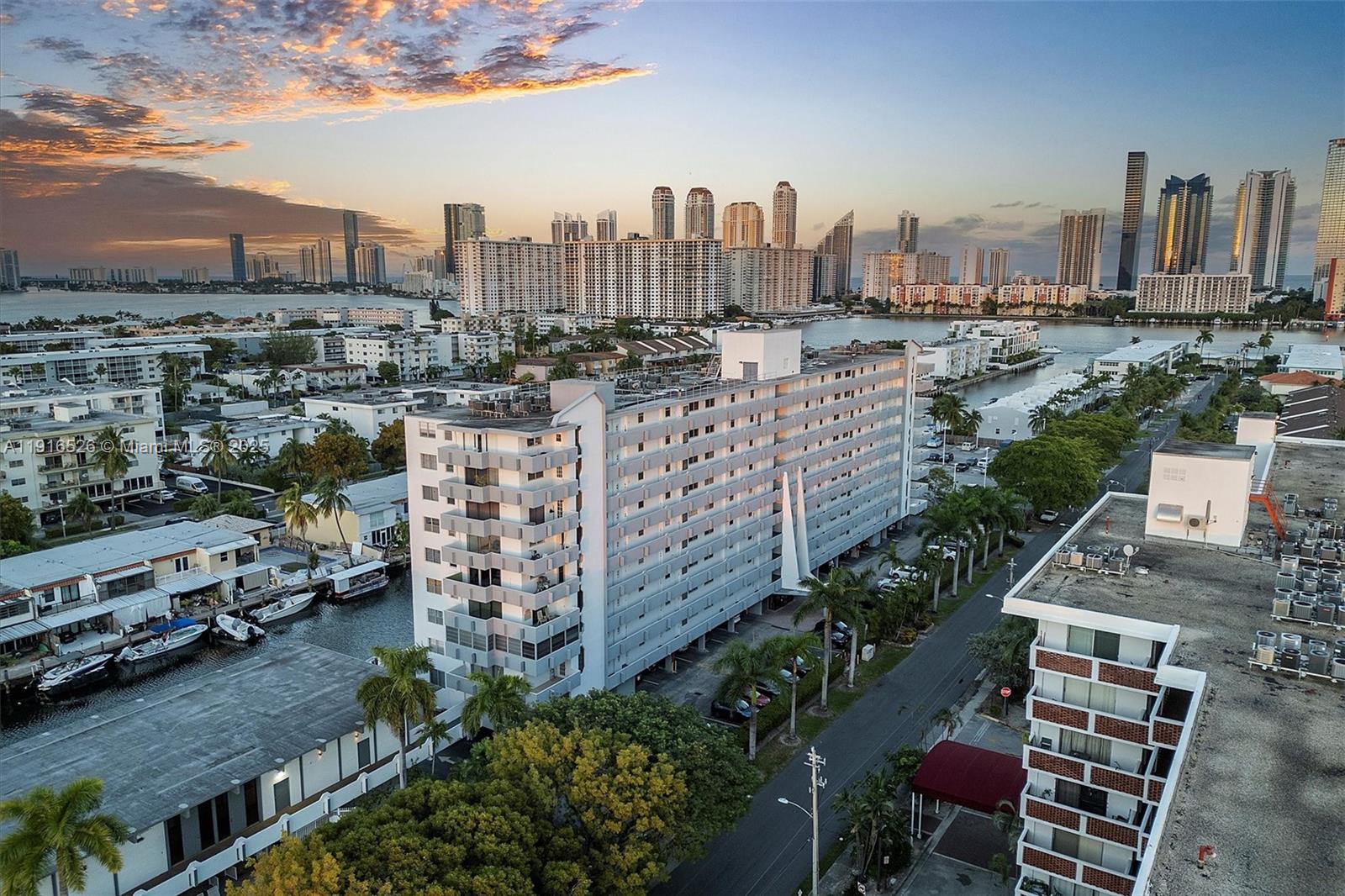 3703 NE 166th St #808 North Miami Beach, FL 33160