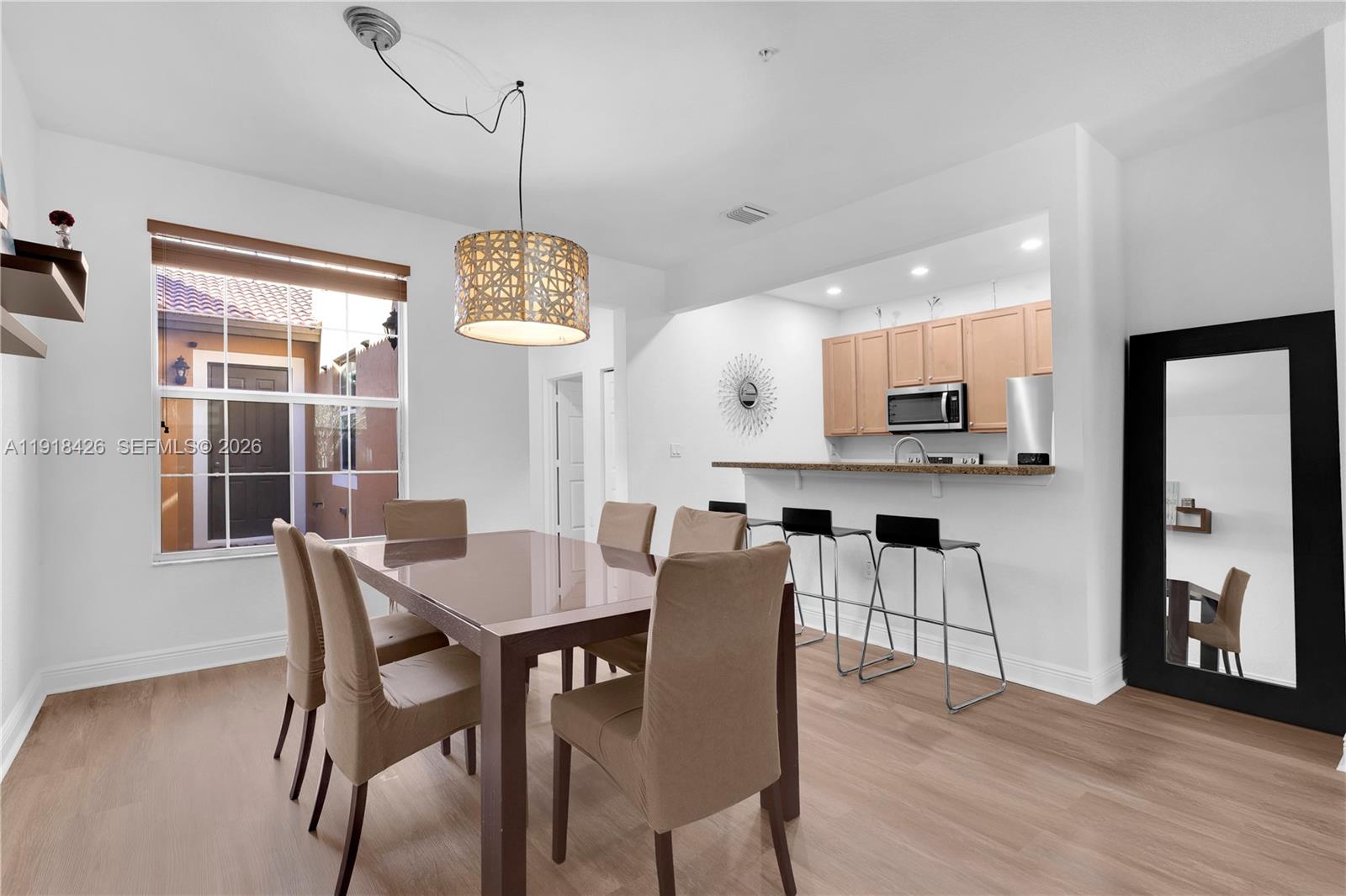 1516 SW 147th Ave Pembroke Pines, FL 33027