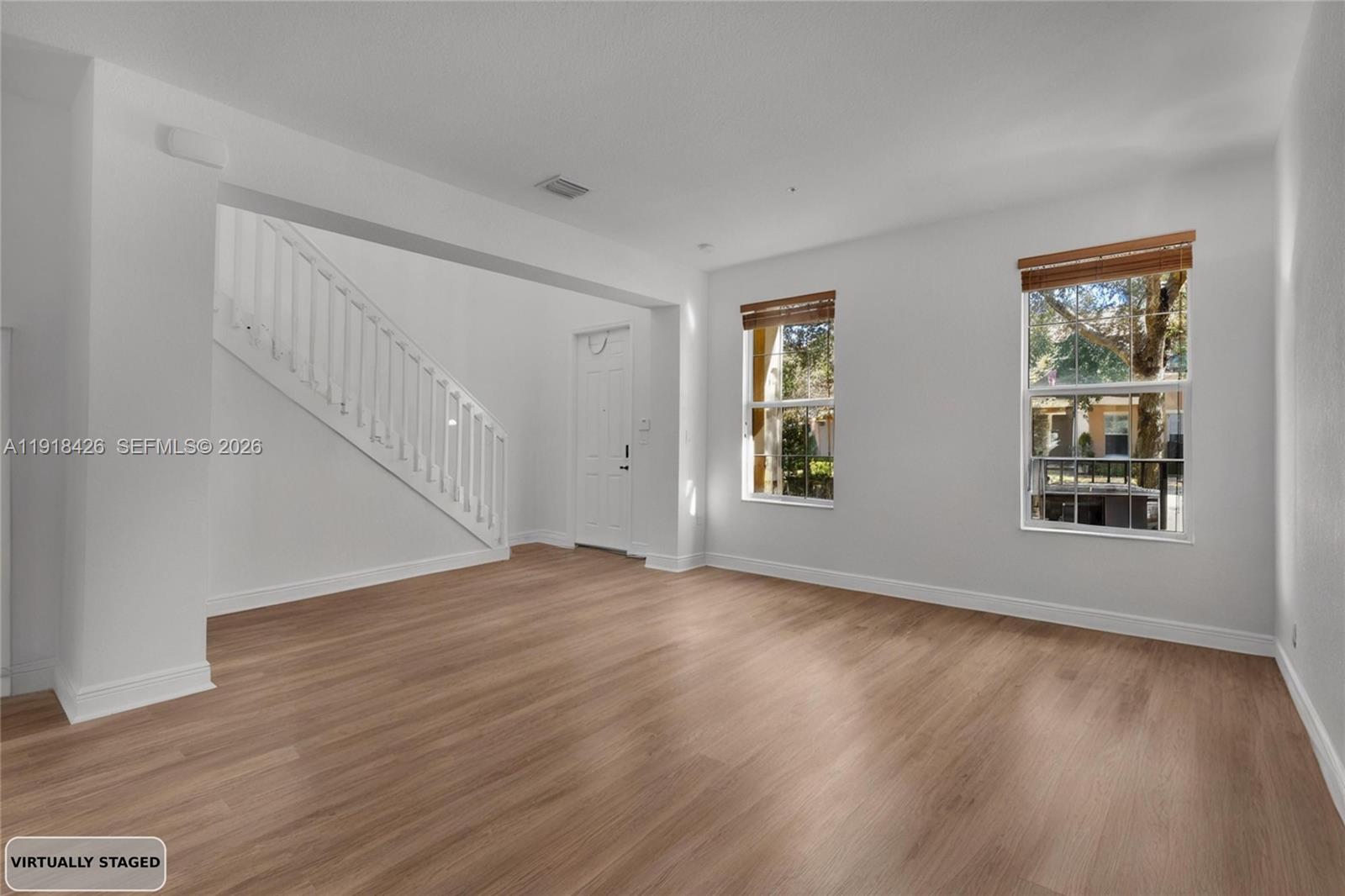 1516 SW 147th Ave Pembroke Pines, FL 33027