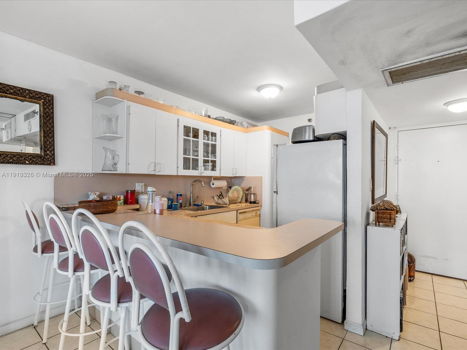 image The Decoplage Condo12