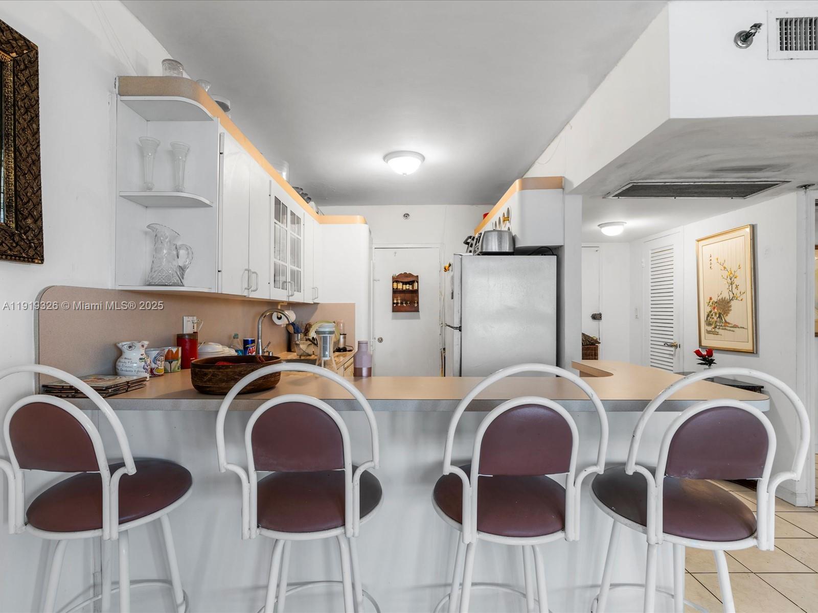 image The Decoplage Condo13