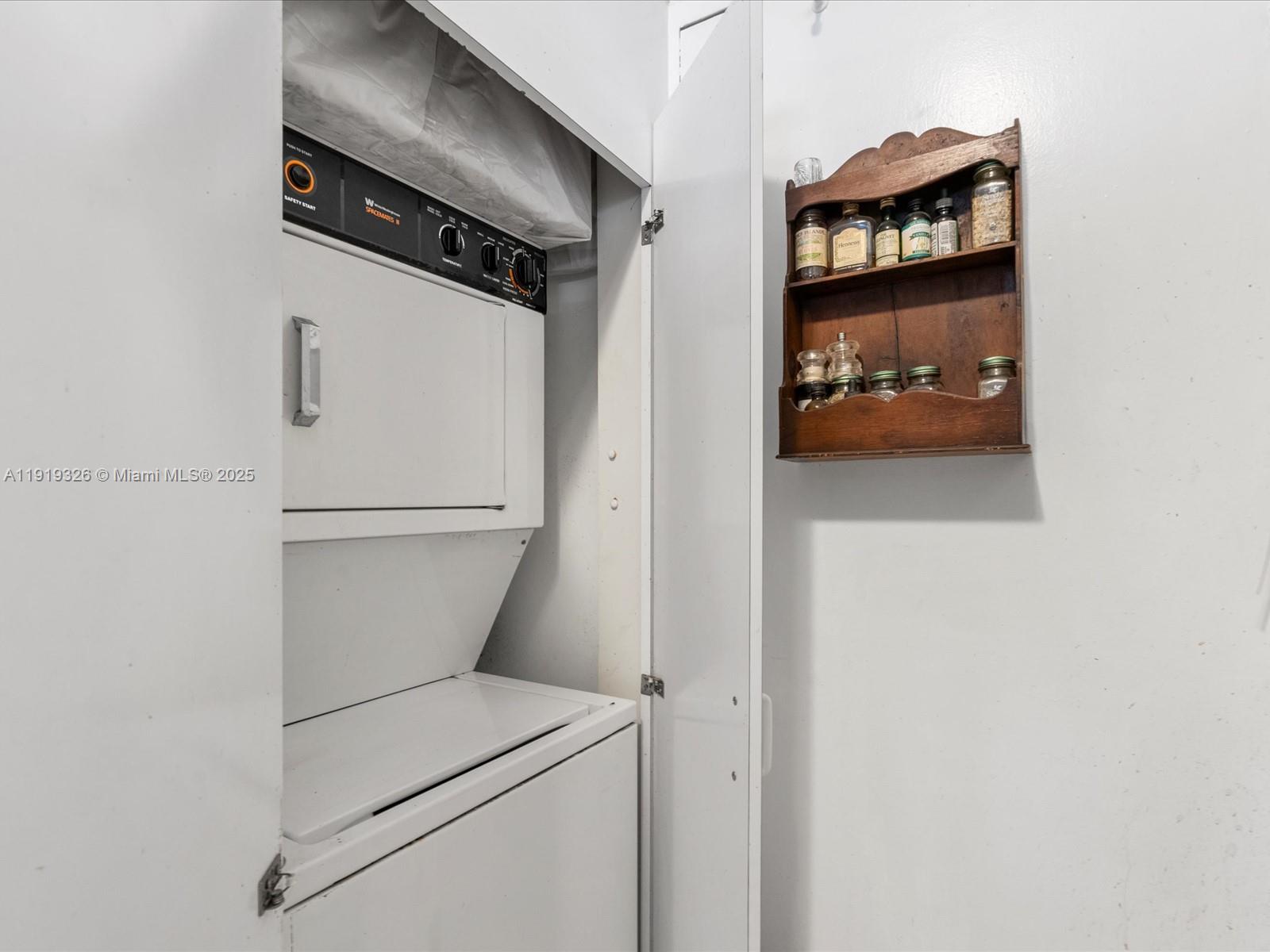 image The Decoplage Condo22