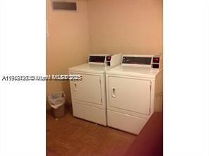 2025 NE 164th St #904 North Miami Beach, FL 33162