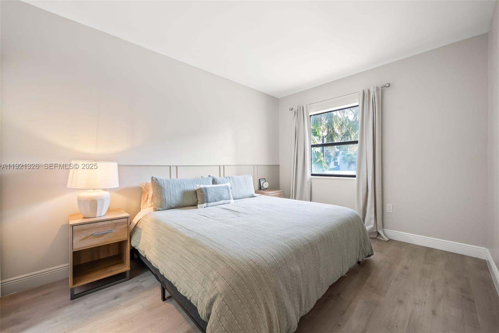 429 Poinciana Dr #1415 Sunny Isles Beach, FL 33160