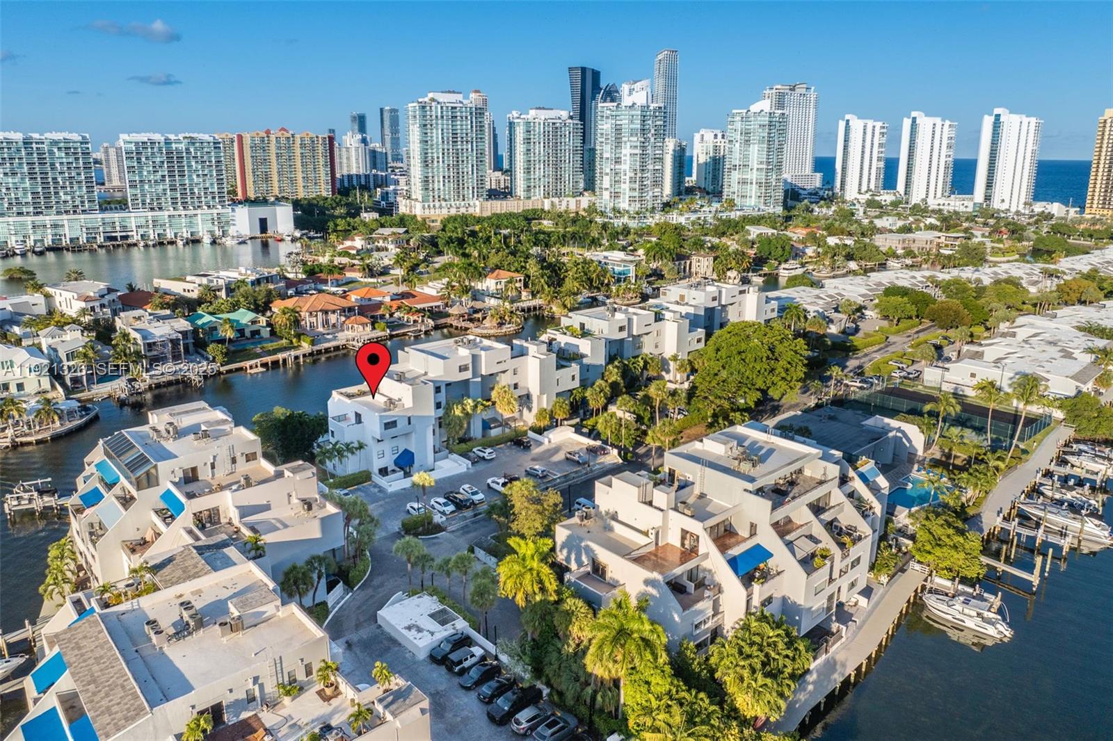 429 Poinciana Dr #1415 Sunny Isles Beach, FL 33160