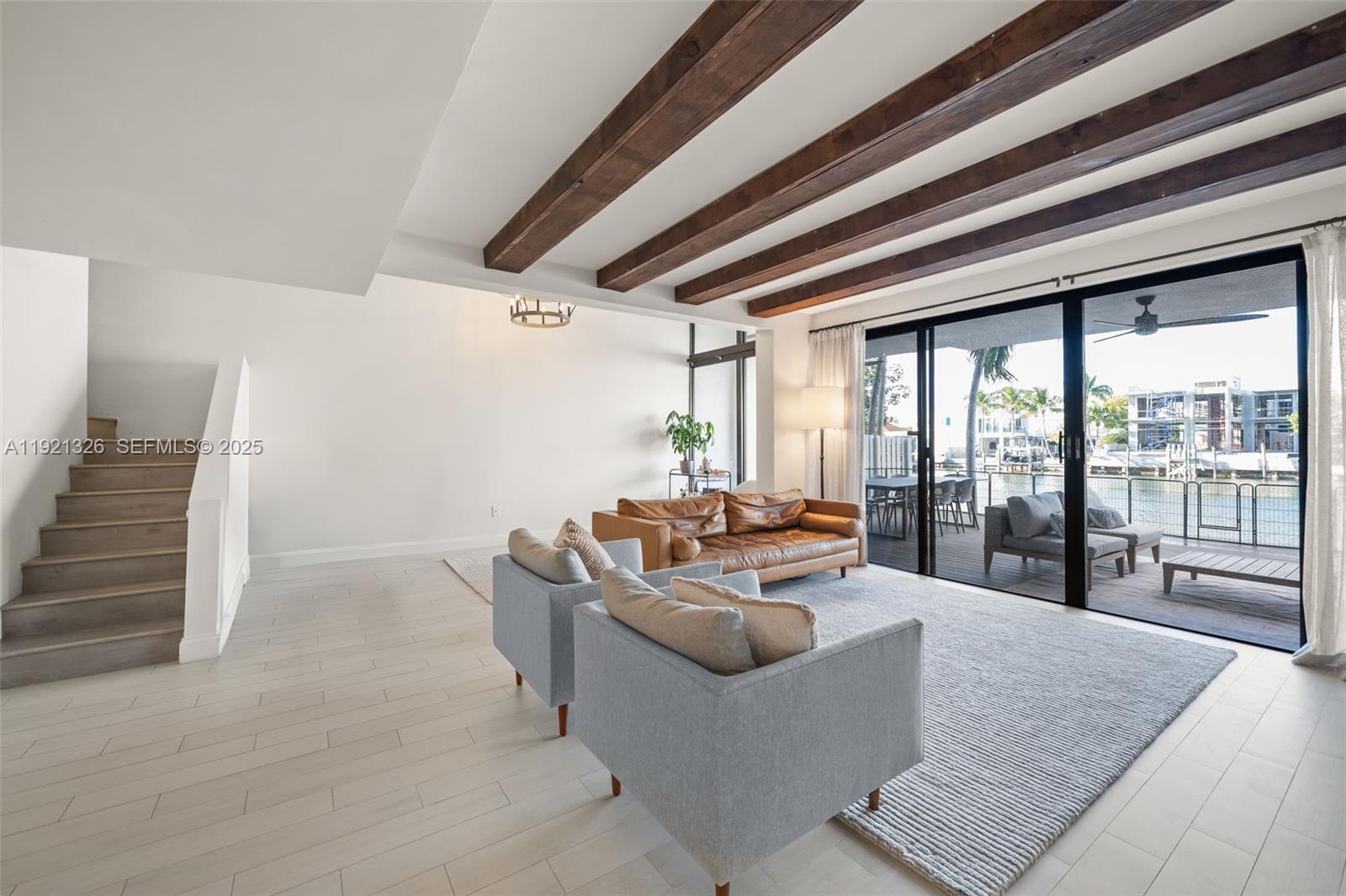 429 Poinciana Dr #1415 Sunny Isles Beach, FL 33160