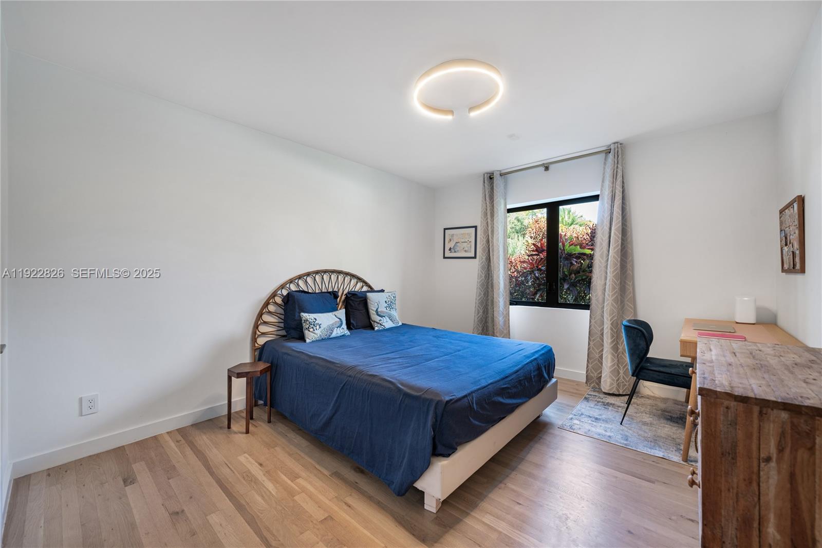 7220 SW 107th Ter Pinecrest, FL 33156