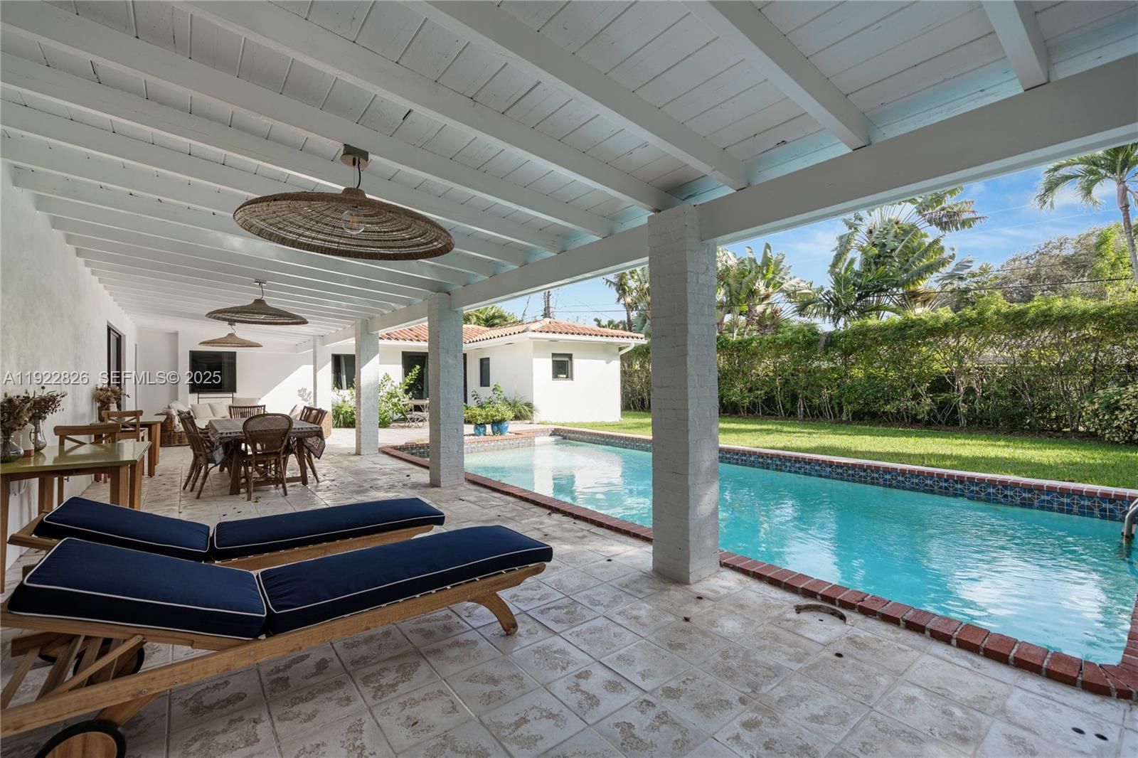 7220 SW 107th Ter Pinecrest, FL 33156