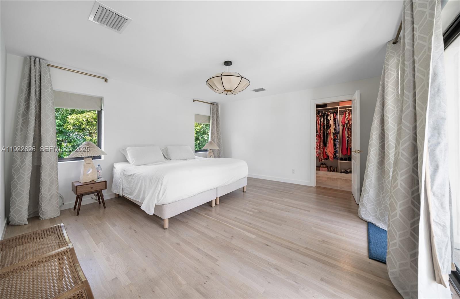 7220 SW 107th Ter Pinecrest, FL 33156