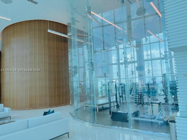 1643 Brickell Ave #2902 Miami, FL 33129