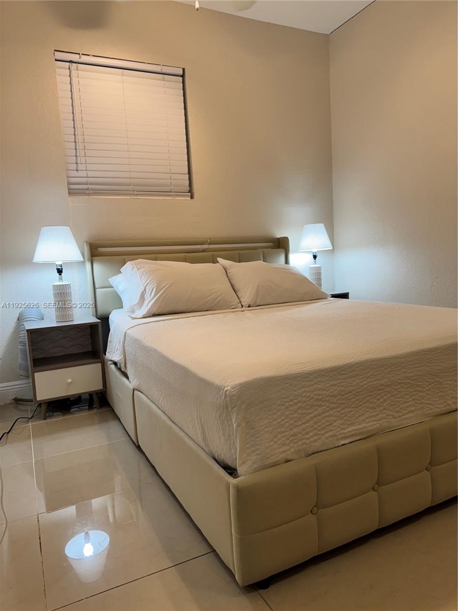 1021 NW 3rd St #108 Miami, FL 33128