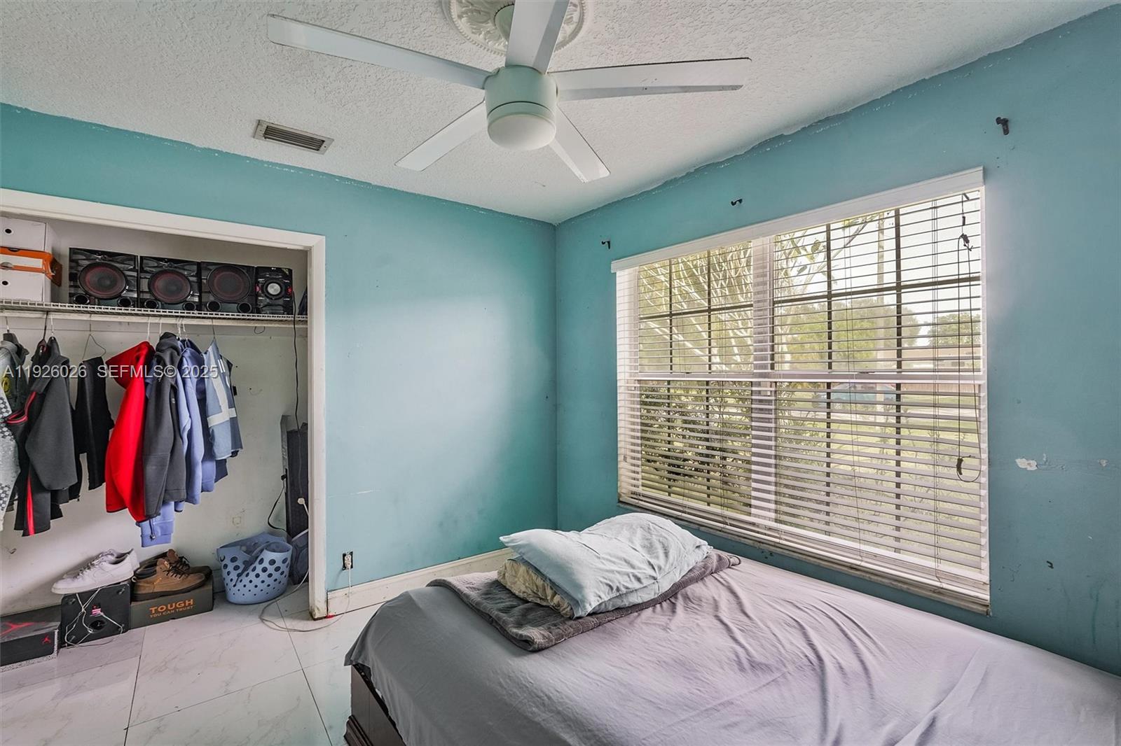 8113 Rose Marie Cir Boynton Beach, FL 33472