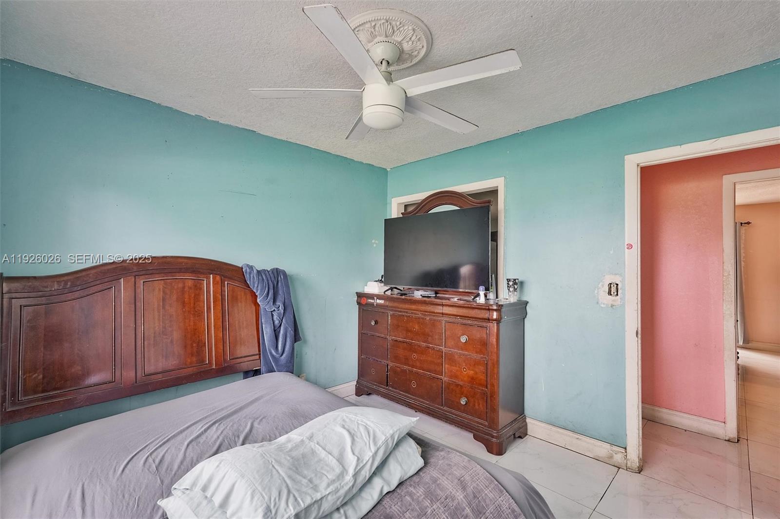 8113 Rose Marie Cir Boynton Beach, FL 33472