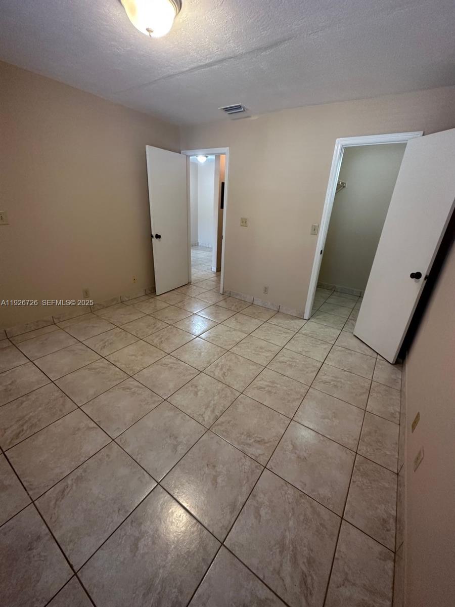 2846 S University Dr #4204 Davie, FL 33328