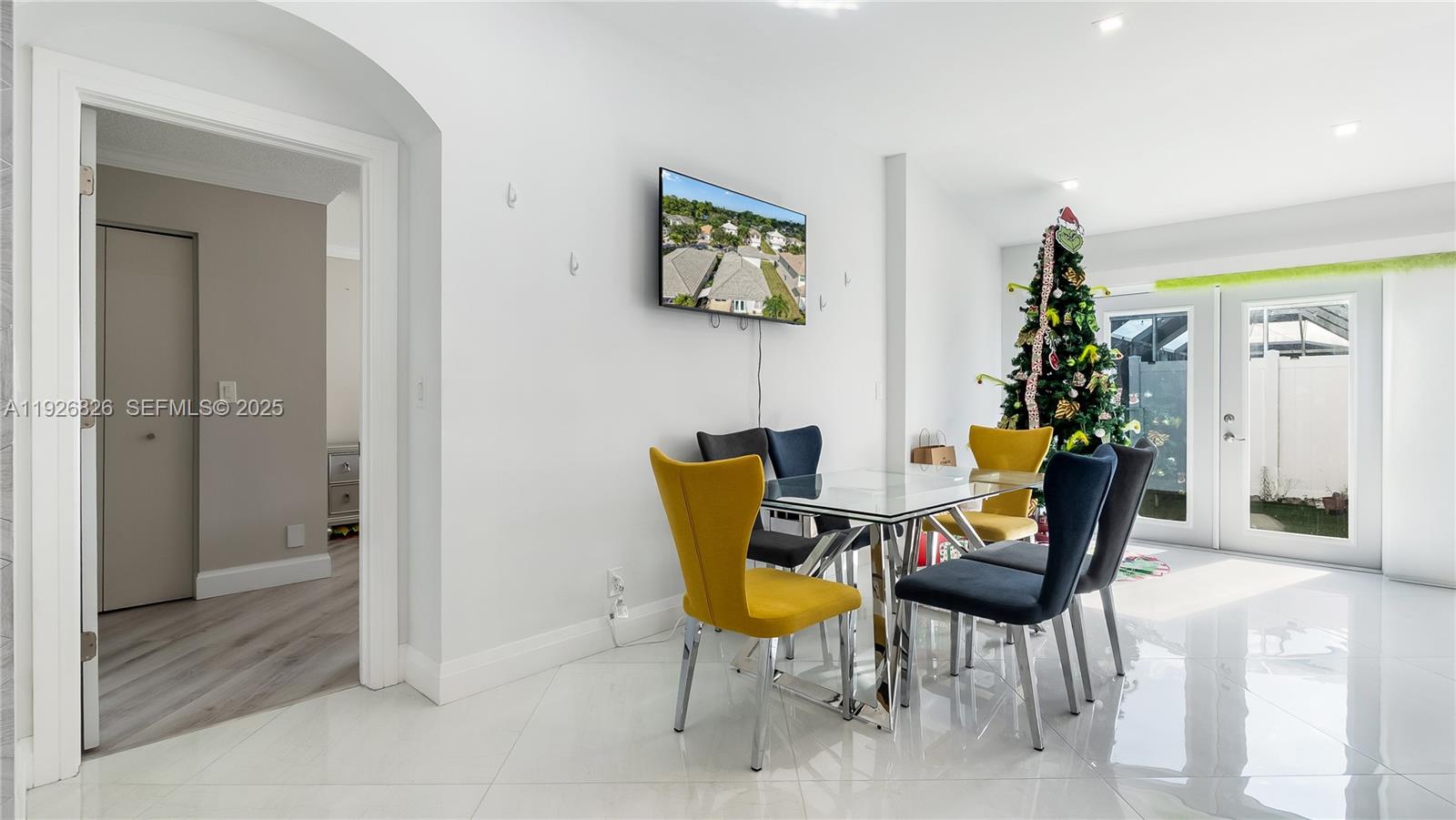 4908 Lombard Pass Dr Lake Worth, FL 33463