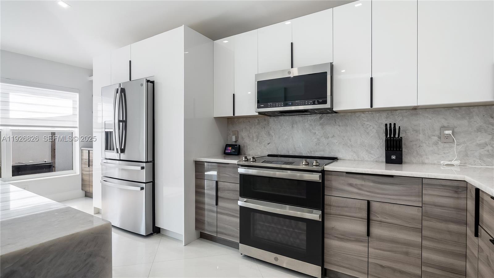 4908 Lombard Pass Dr Lake Worth, FL 33463