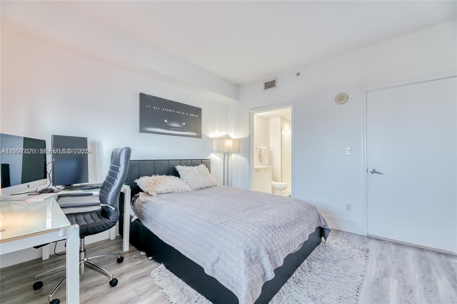 601 NE 36th St #2707 Miami, FL 33137