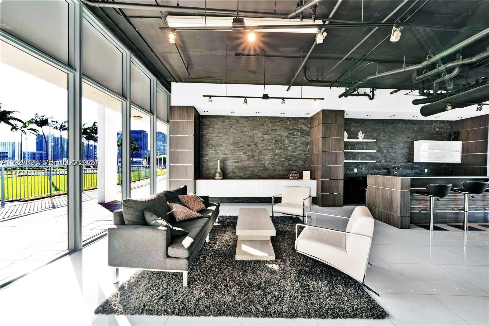 601 NE 36th St #2707 Miami, FL 33137