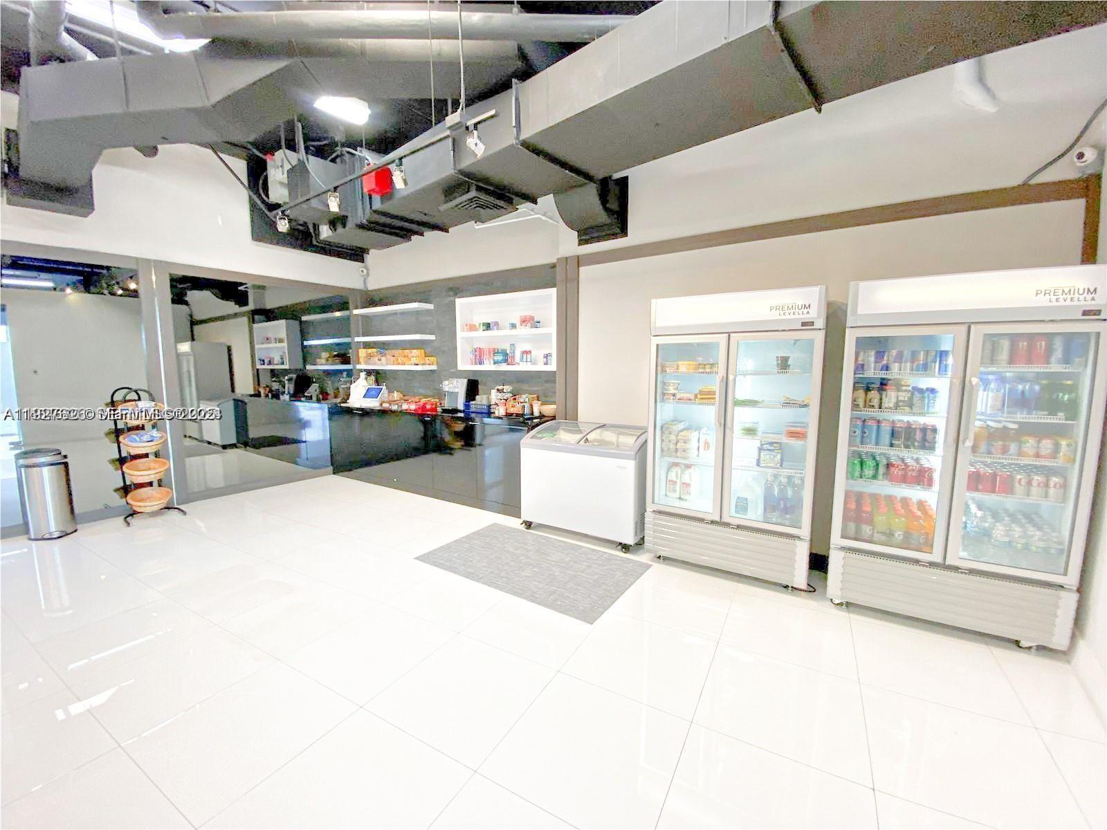 601 NE 36th St #2707 Miami, FL 33137