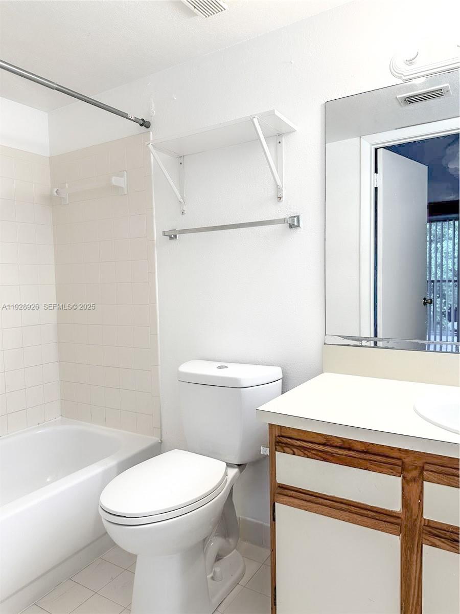 2550 SW 18th Ter #2305 Fort Lauderdale, FL 33315