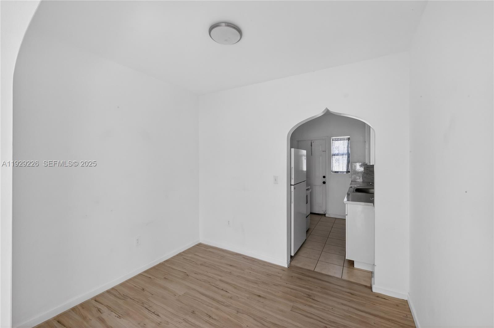 1220 Marseille Dr #8 Miami Beach, FL 33141