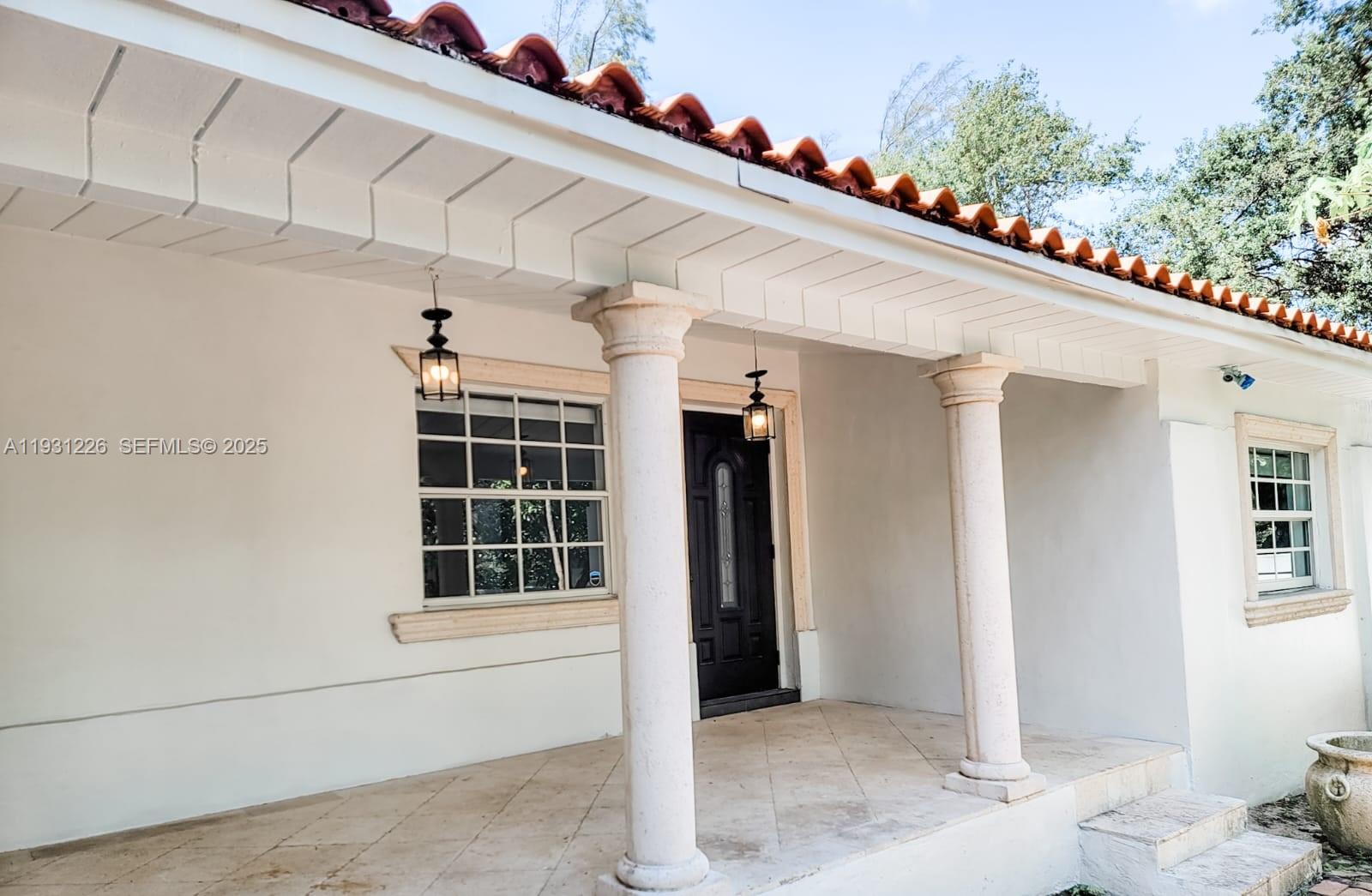 3685 SW 1st Ave Miami, FL 33145