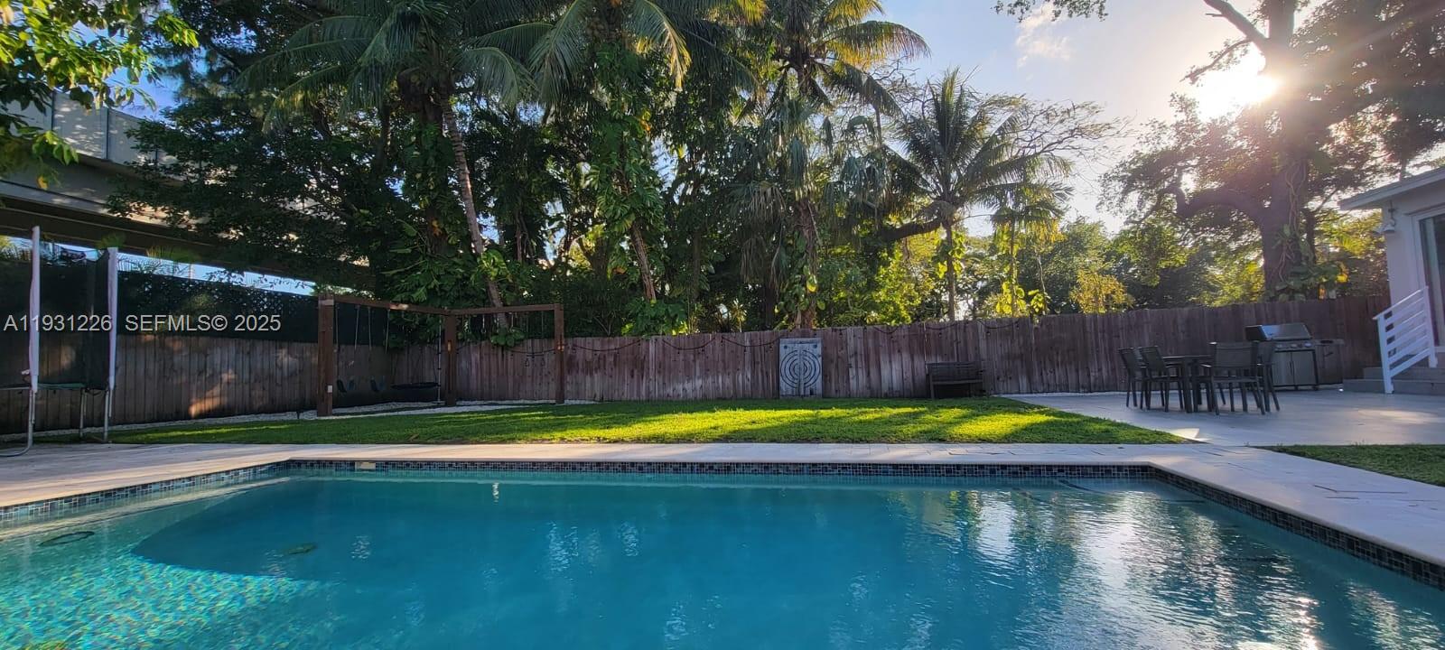 3685 SW 1st Ave Miami, FL 33145