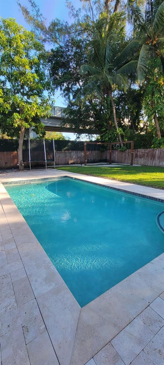 3685 SW 1st Ave Miami, FL 33145