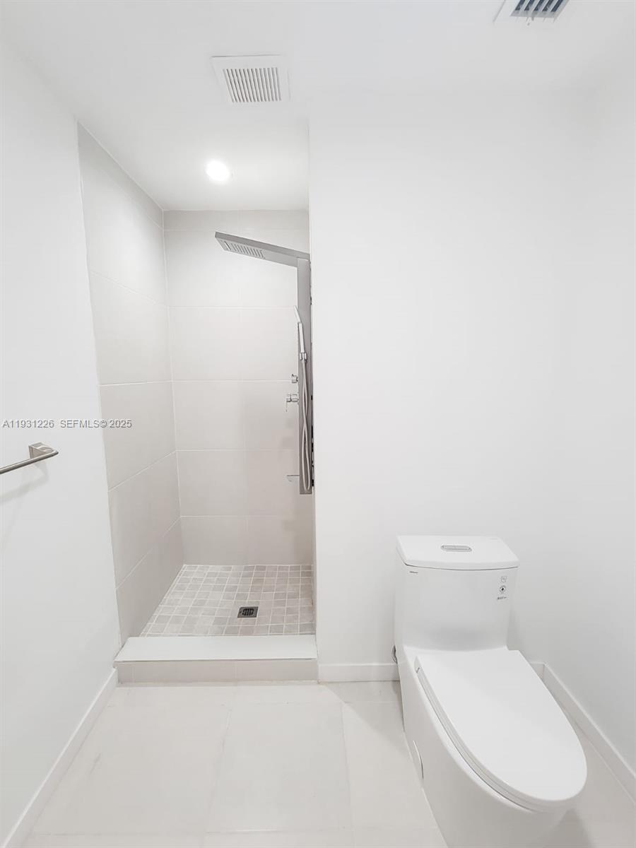 3685 SW 1st Ave Miami, FL 33145