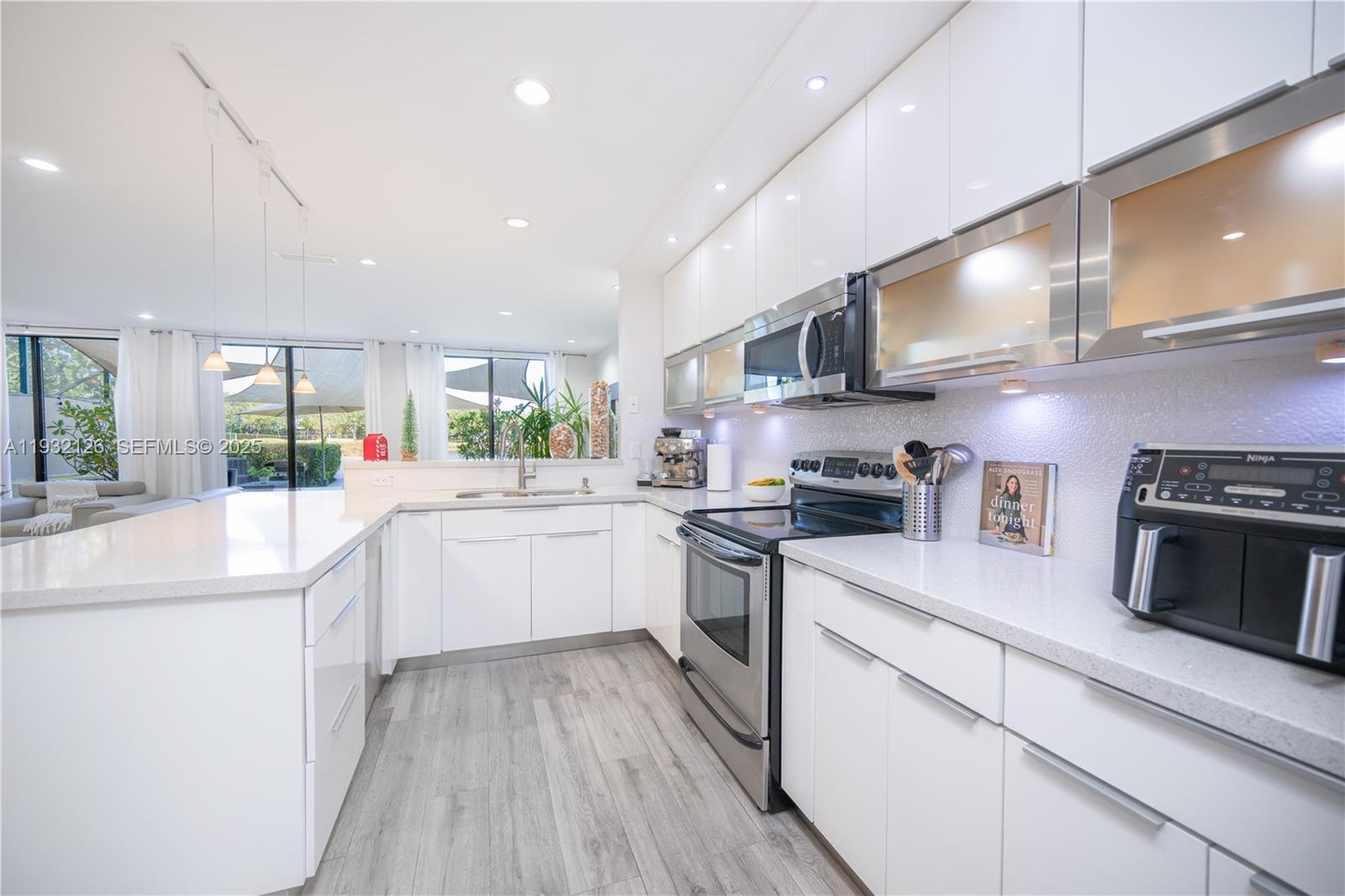 3322 Torremolinos Ave #F-41B