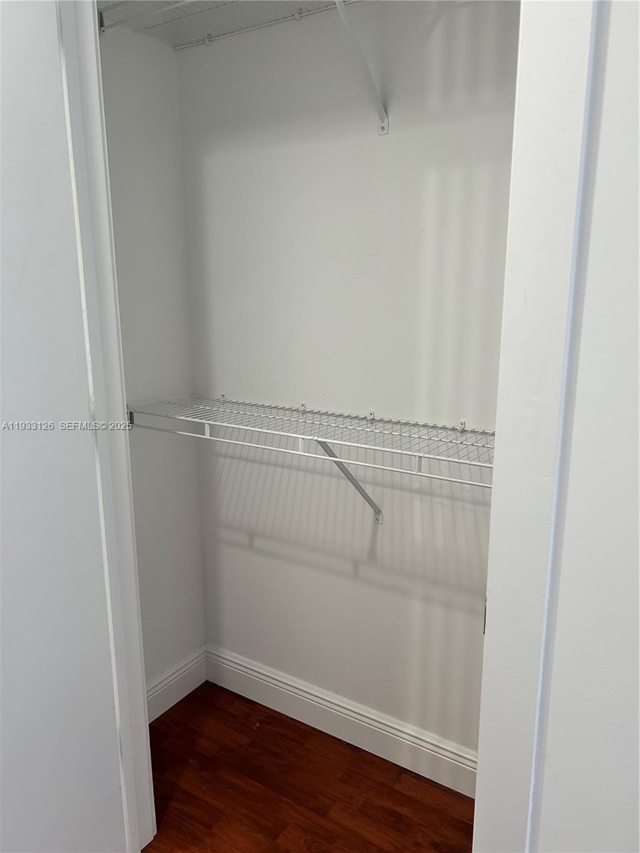 image 1060 Brickell - 105019