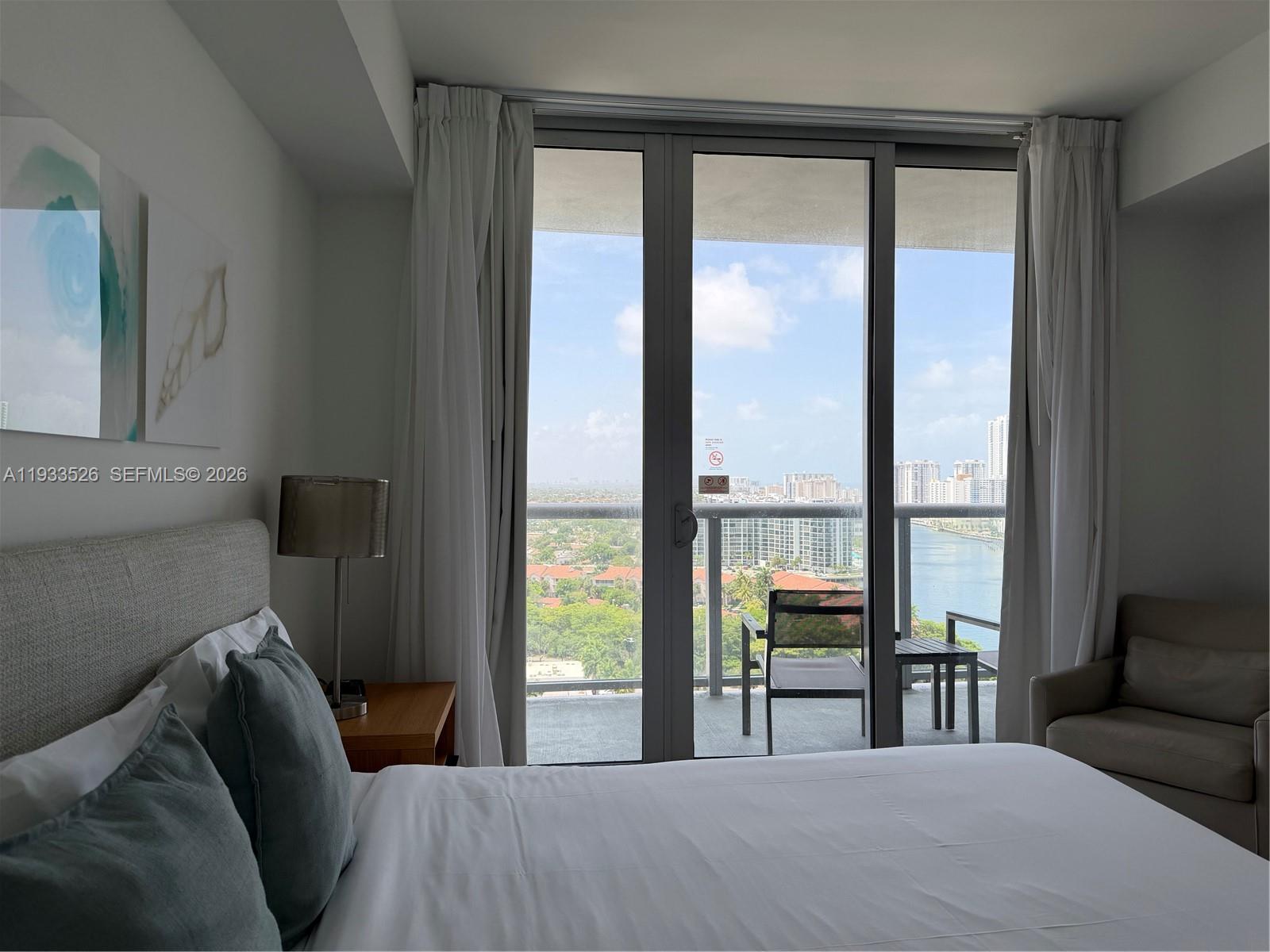 image Beachwalk Condominium10