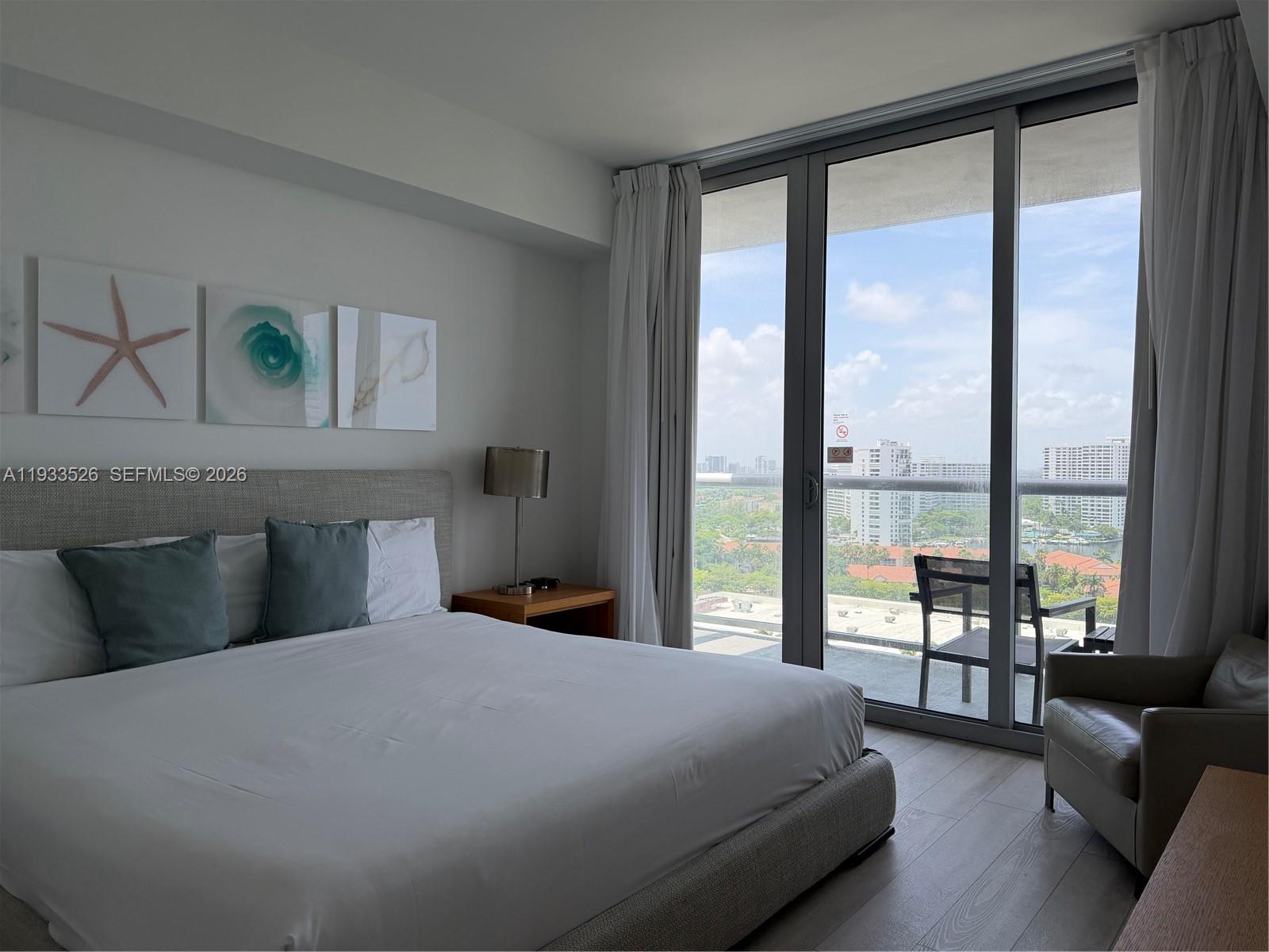 image Beachwalk Condominium12