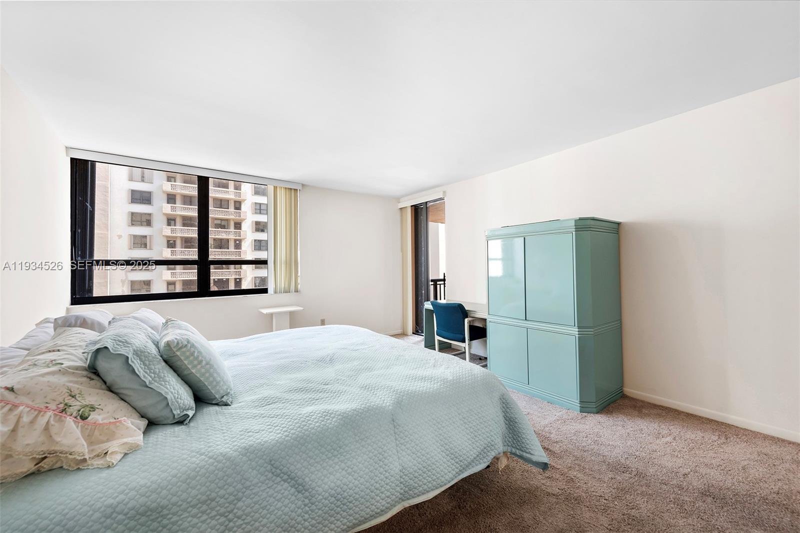 image Tiffany of Bal Harbour22