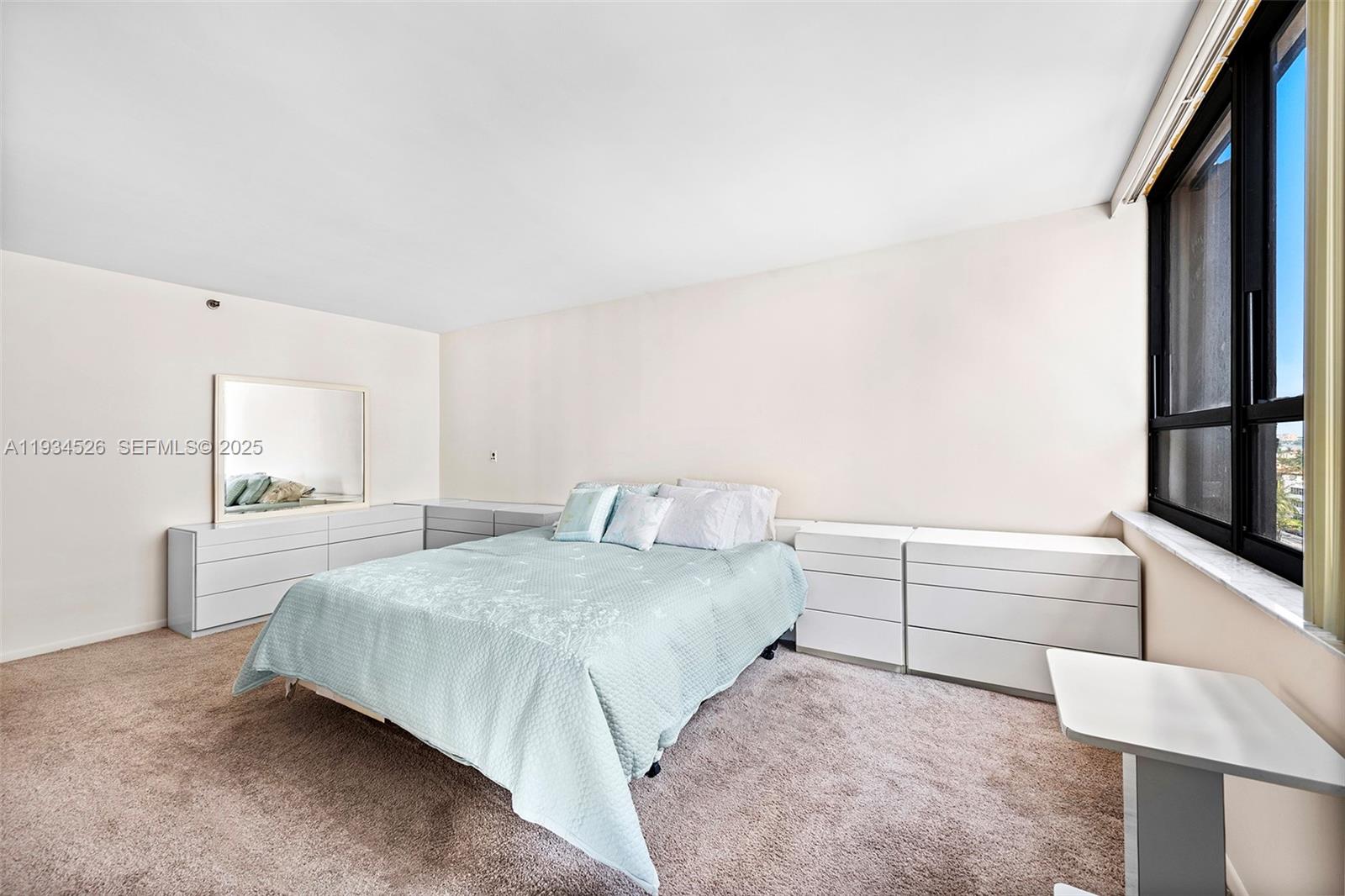 image Tiffany of Bal Harbour23