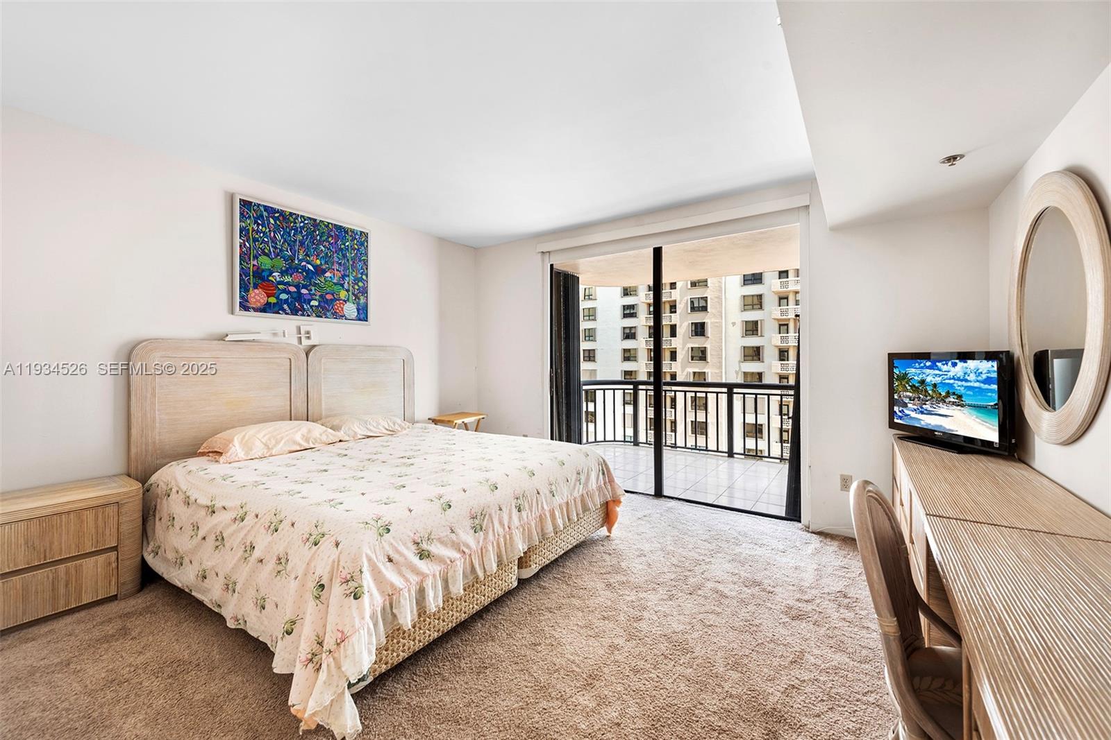 image Tiffany of Bal Harbour28