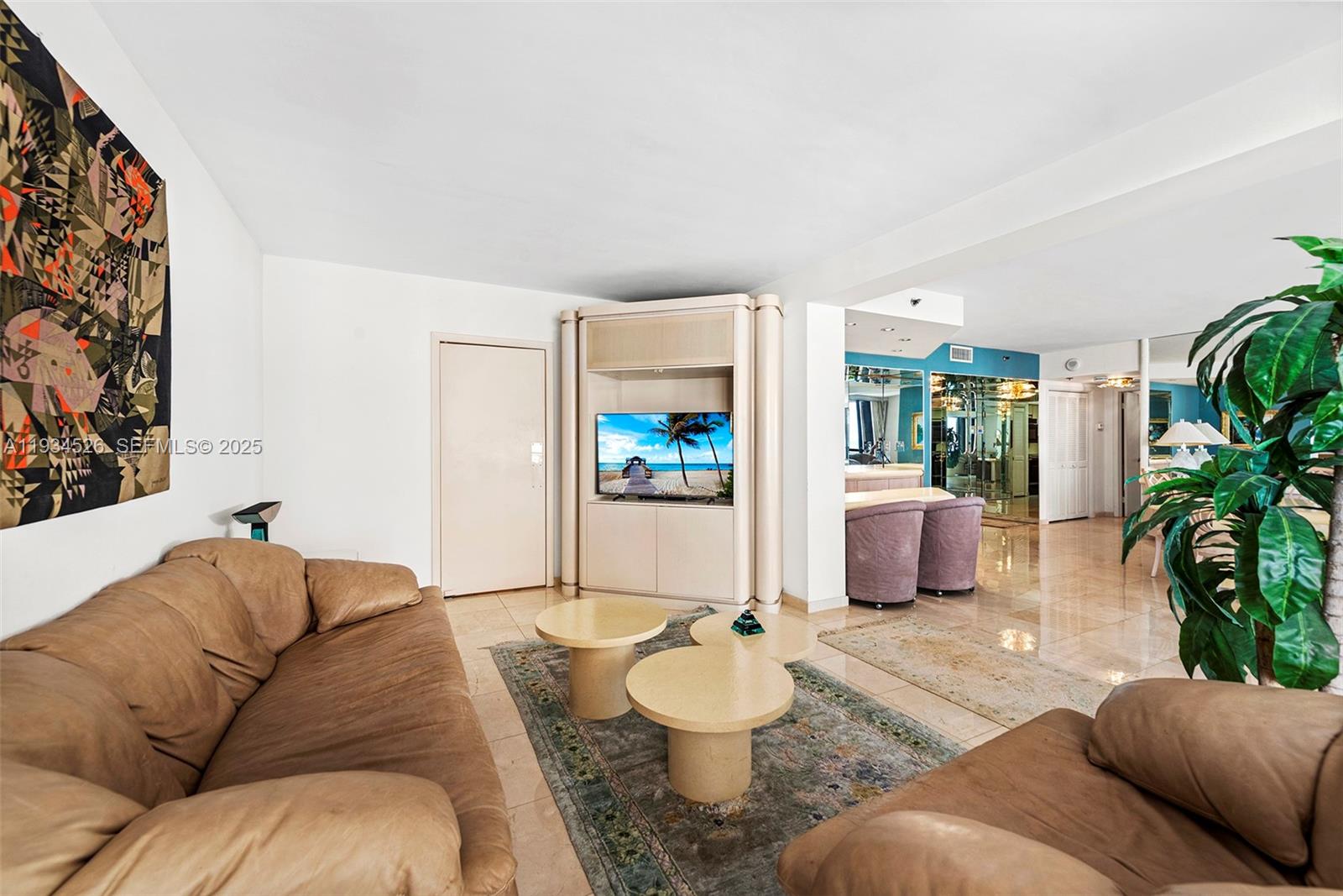 image Tiffany of Bal Harbour6