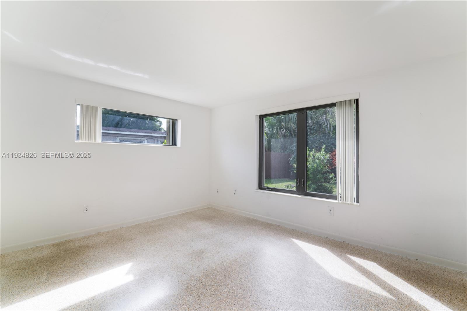 9660 SW 105th Ave Miami, FL 33176