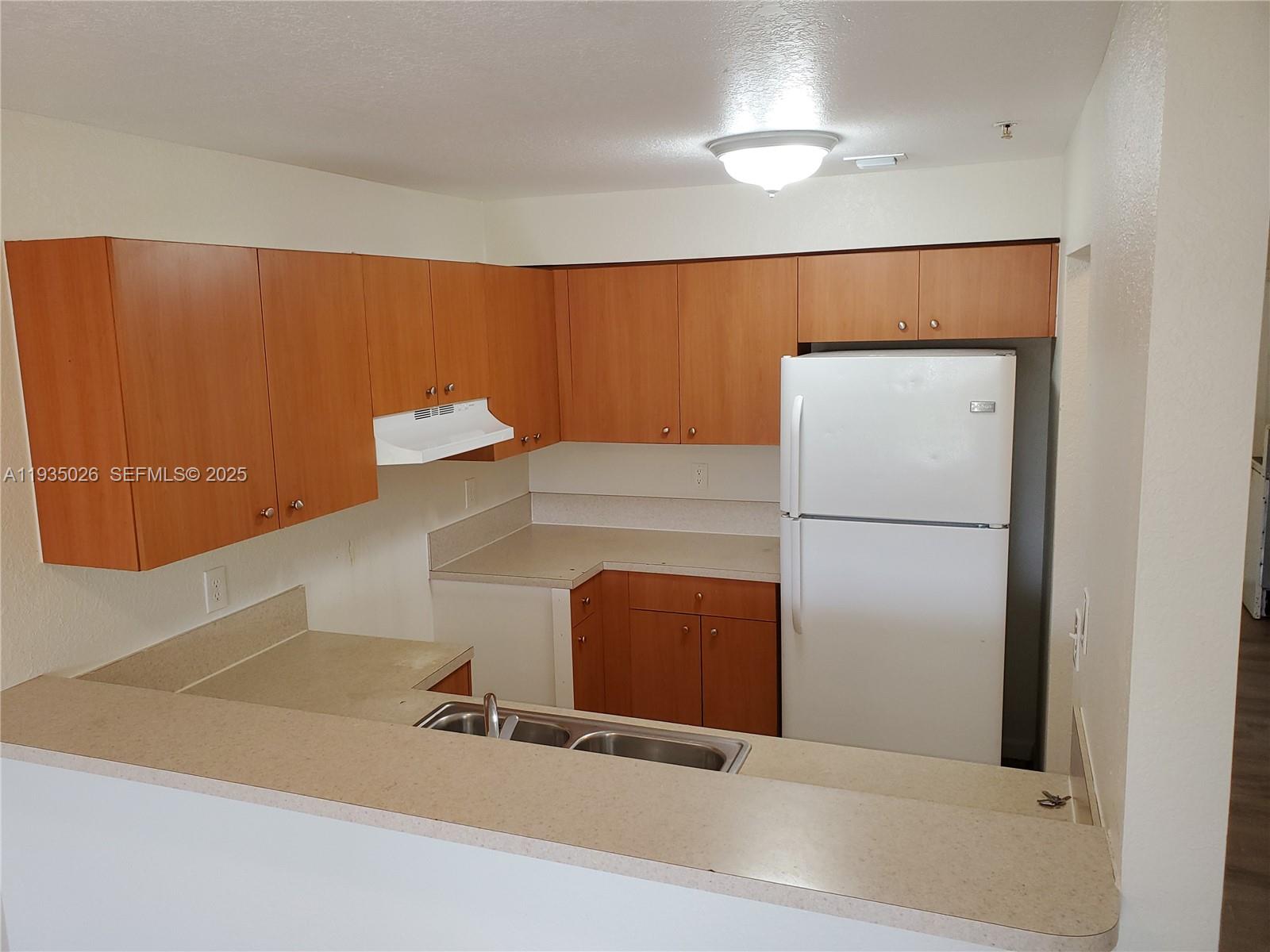 14238 NW 17th Ave #14238 Opa Locka, FL 33054