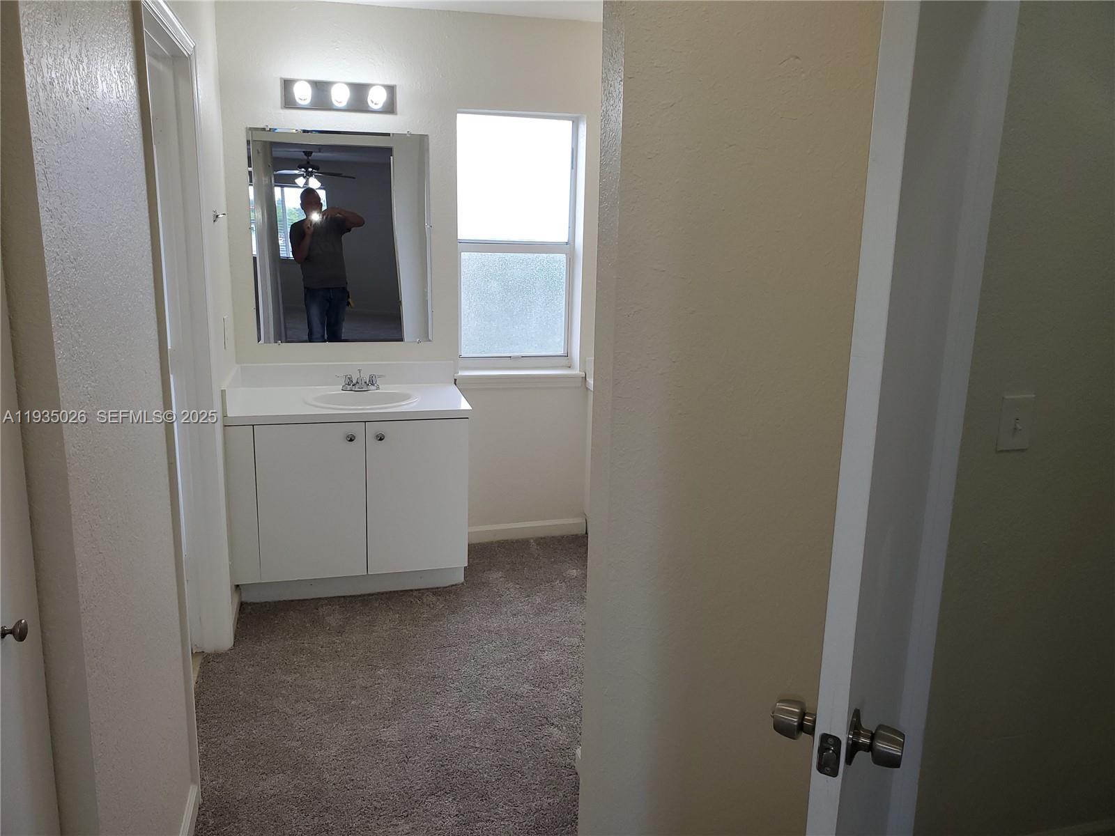 14238 NW 17th Ave #14238 Opa Locka, FL 33054