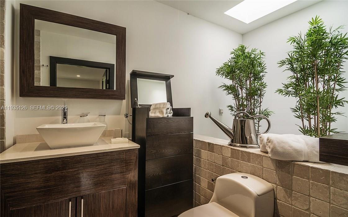 3020 Brickell Ave #3020 Miami, FL 33129