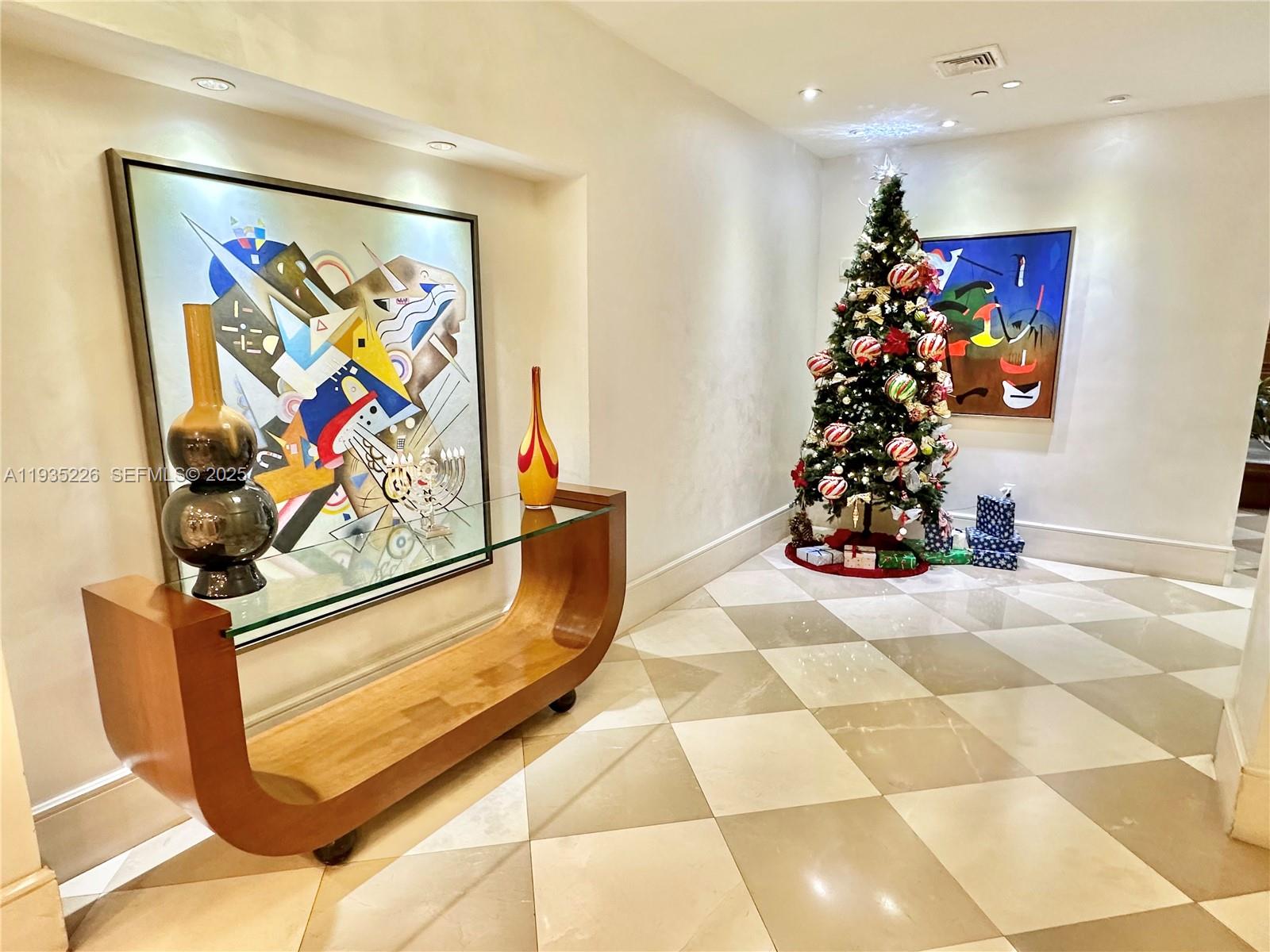 image St Tropez Sunny Isles20