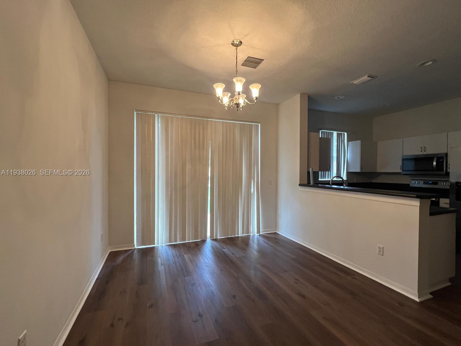 336 River Blf Ln Royal Palm Beach, FL 33411