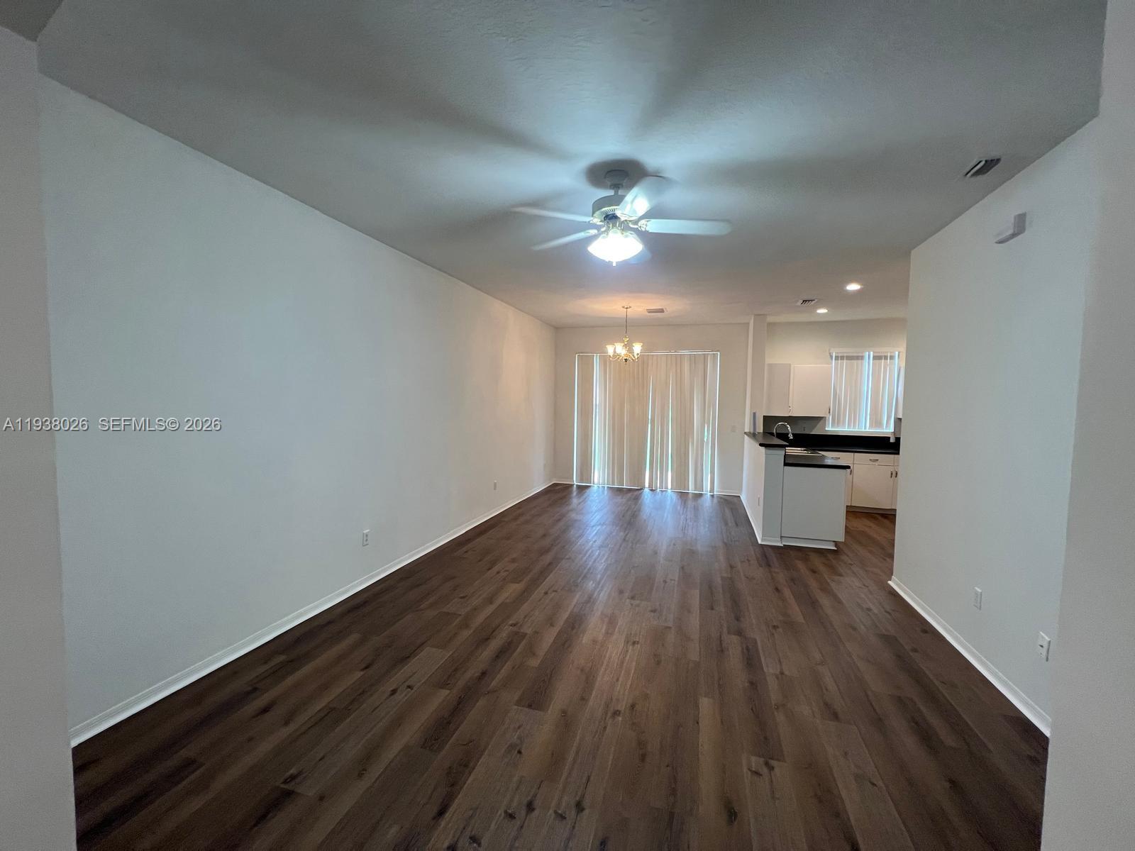 336 River Blf Ln Royal Palm Beach, FL 33411