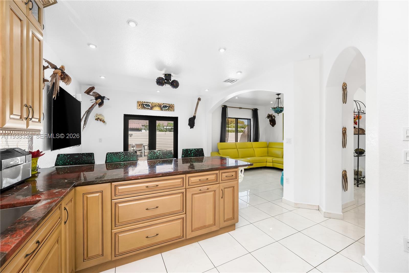 8935 NW 164th St Miami Lakes, FL 33018