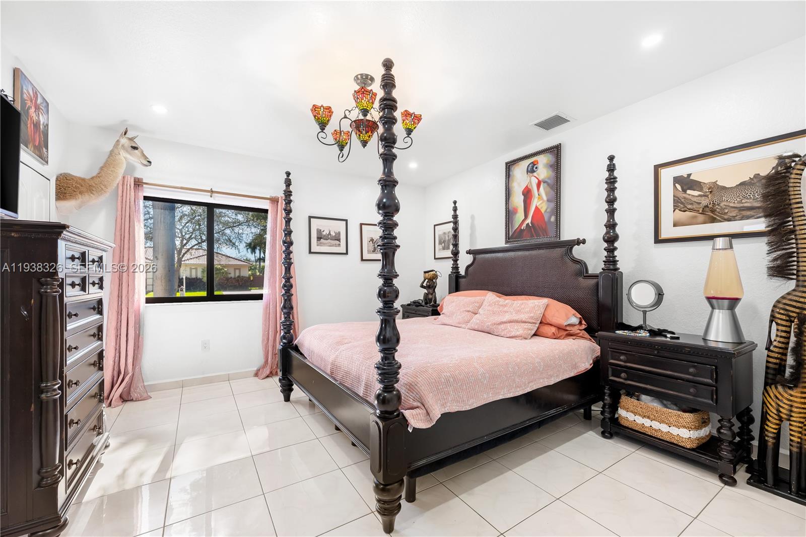 8935 NW 164th St Miami Lakes, FL 33018