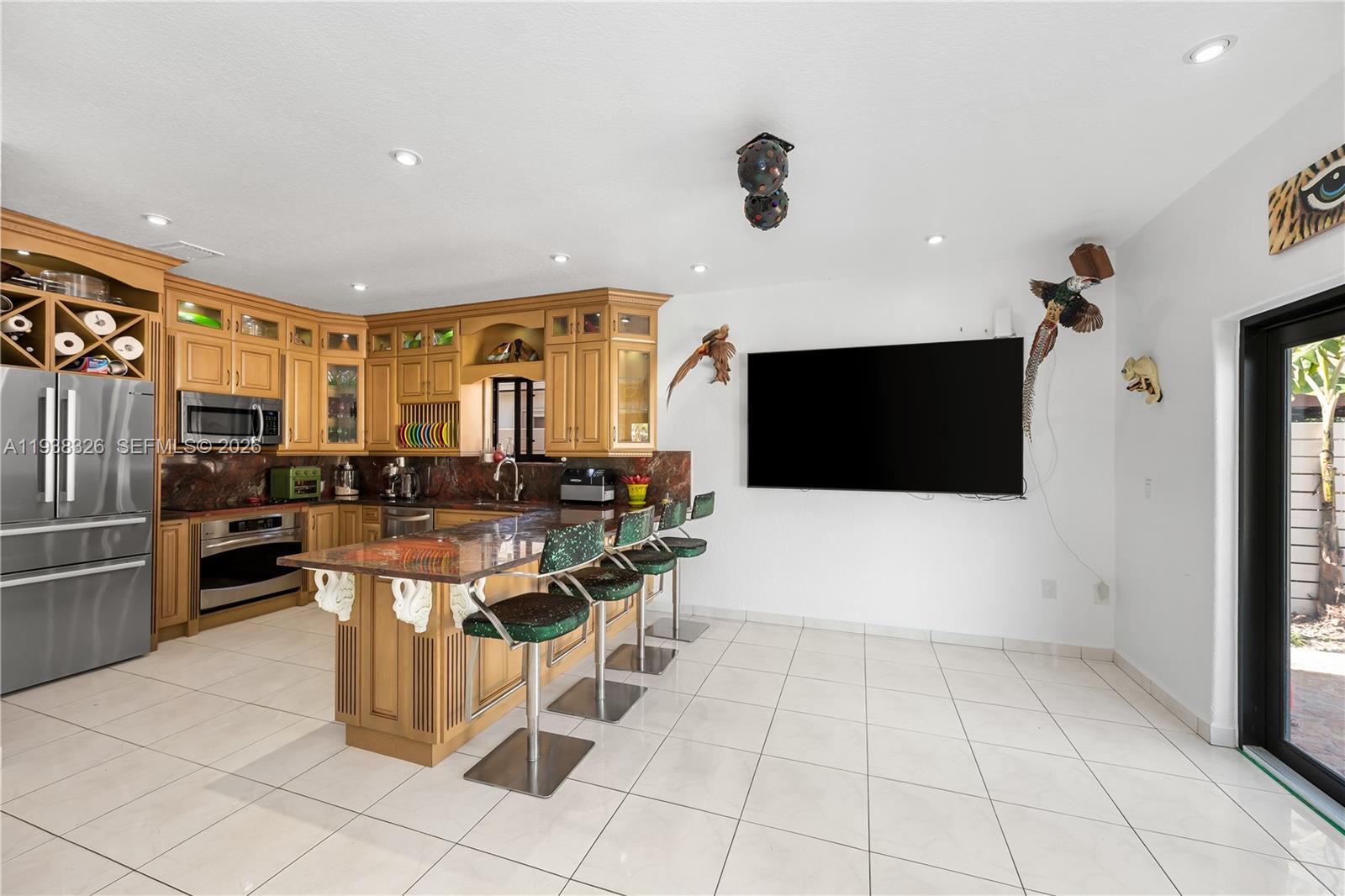 8935 NW 164th St Miami Lakes, FL 33018